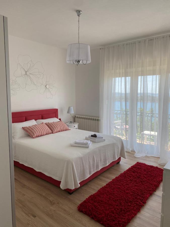Apartman Betty Шибеник Екстер'єр фото