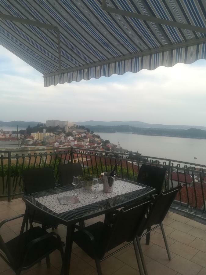 Apartman Betty Шибеник Екстер'єр фото